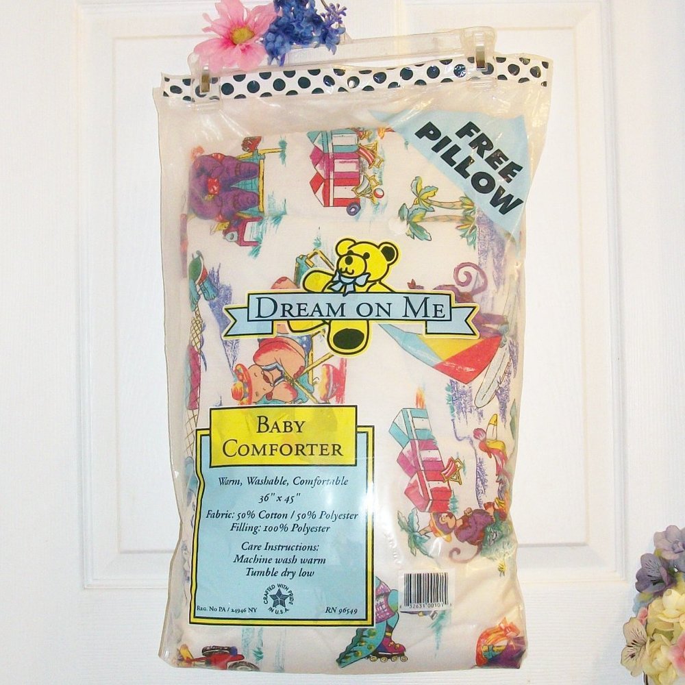 DREAM ON ME Baby Comforter + Pillow NWT
